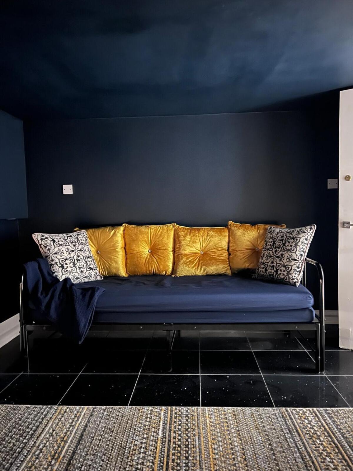 Zozy Happy Land Otel Londra Dış mekan fotoğraf