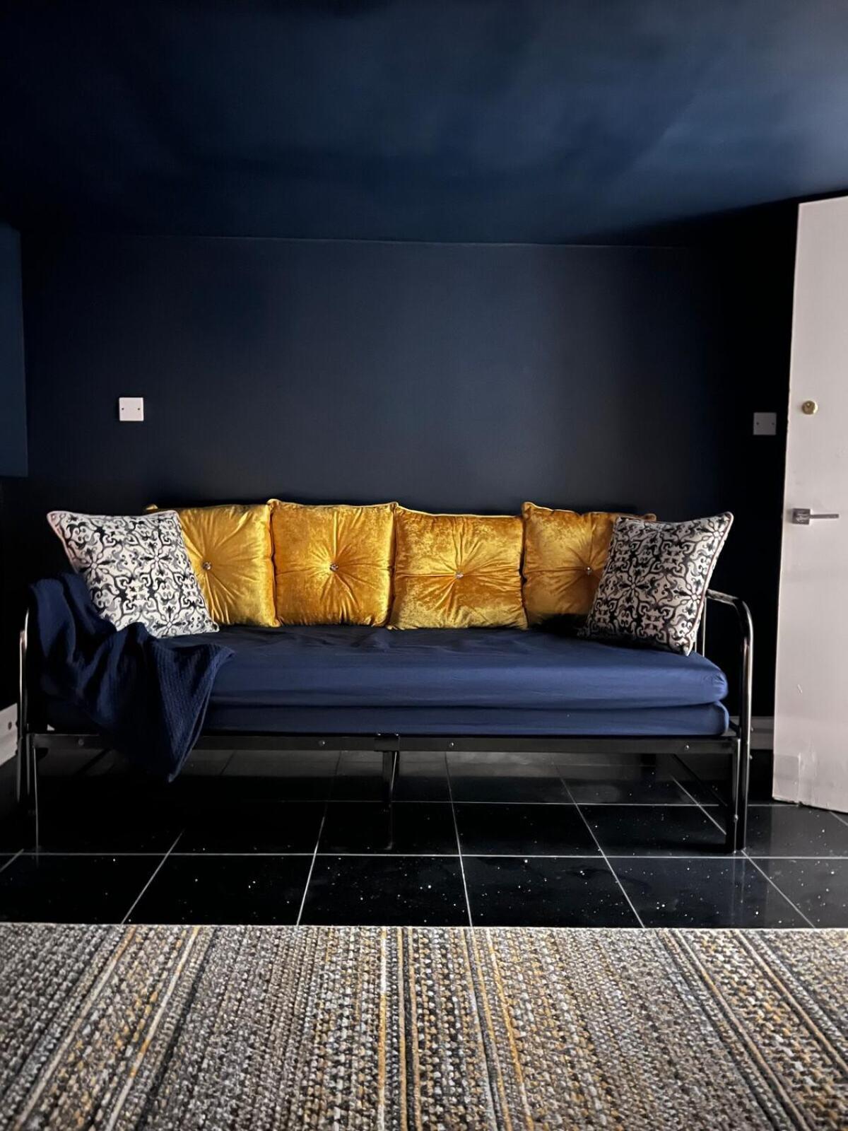 Zozy Happy Land Otel Londra Dış mekan fotoğraf